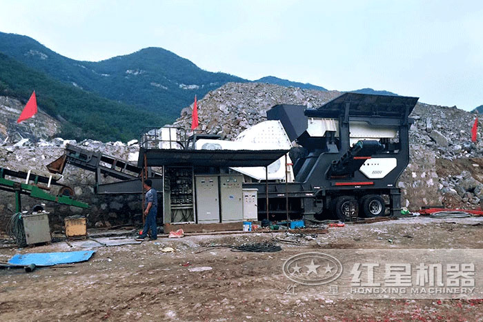 移動錘式粉碎機作業現場