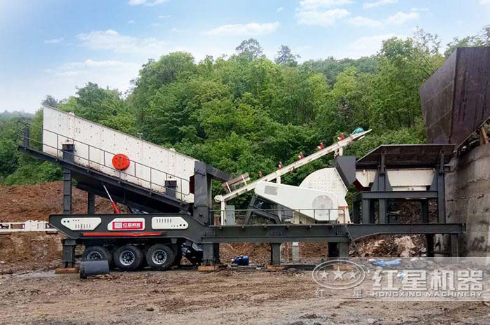 河南三門峽重錘破移動破碎機生產現場