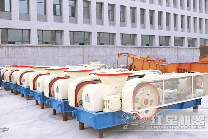 輥式破碎機(jī)車間