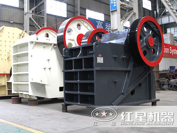 節(jié)能顎式破碎機(jī)