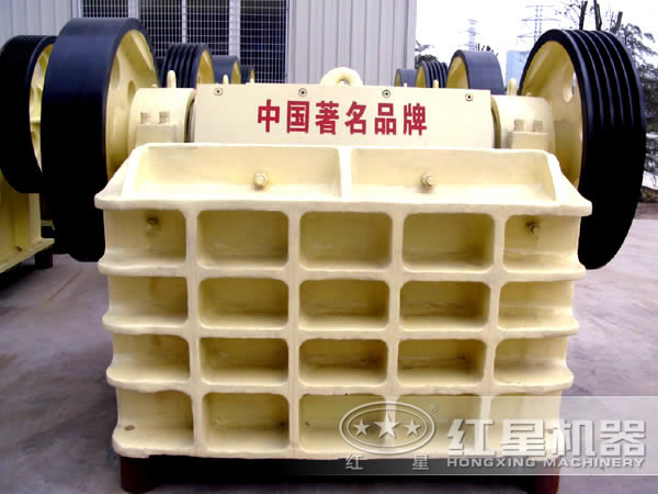 簡(jiǎn)擺顎式破碎機(jī)