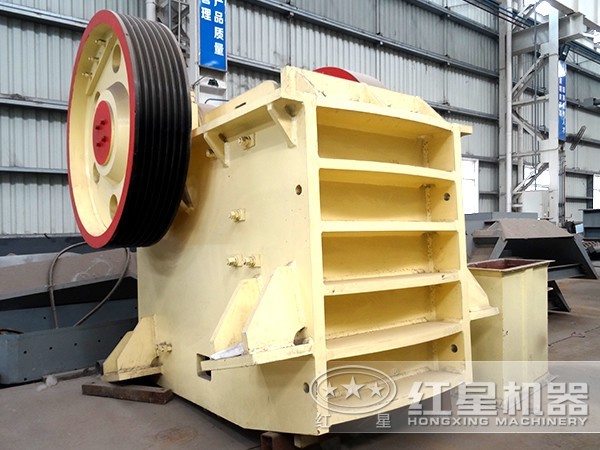 顎式破碎機(jī)