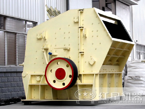 新型反擊破碎機價值高