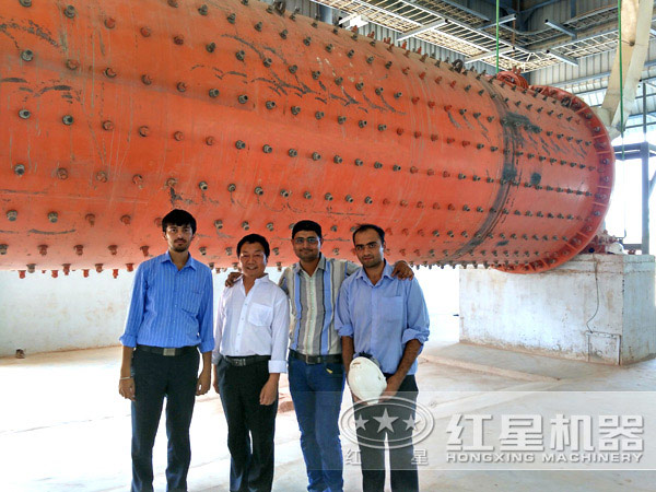 大型球磨機(jī)